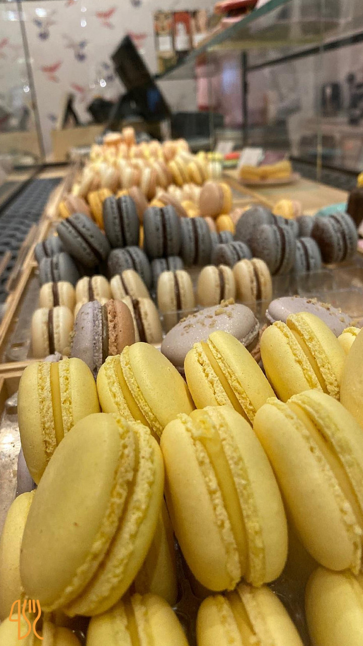 Chez Dodo Artisan Macarons And Café Étel