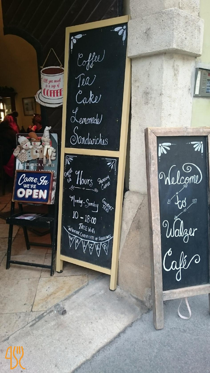 Walzer Café Étlap