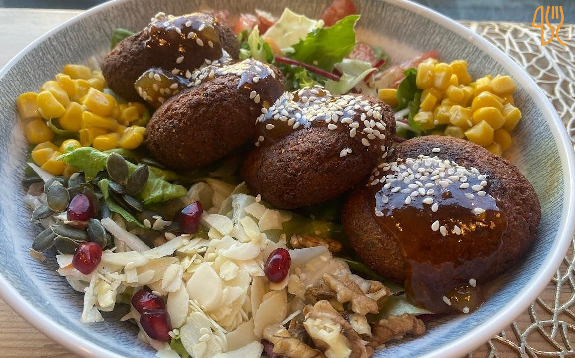 Rira Vegan And Vegetarian Food Étel