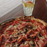 Pizzeria Bella Napoli Budapest Étel