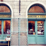 Massolit Books And Cafe In Budapest Kint