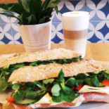 Caferol Kávézó Bistro Étel