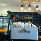 Caferol Kávézó Bistro Ital