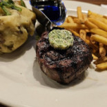 Ribster Westend Amerikai étterem Étel