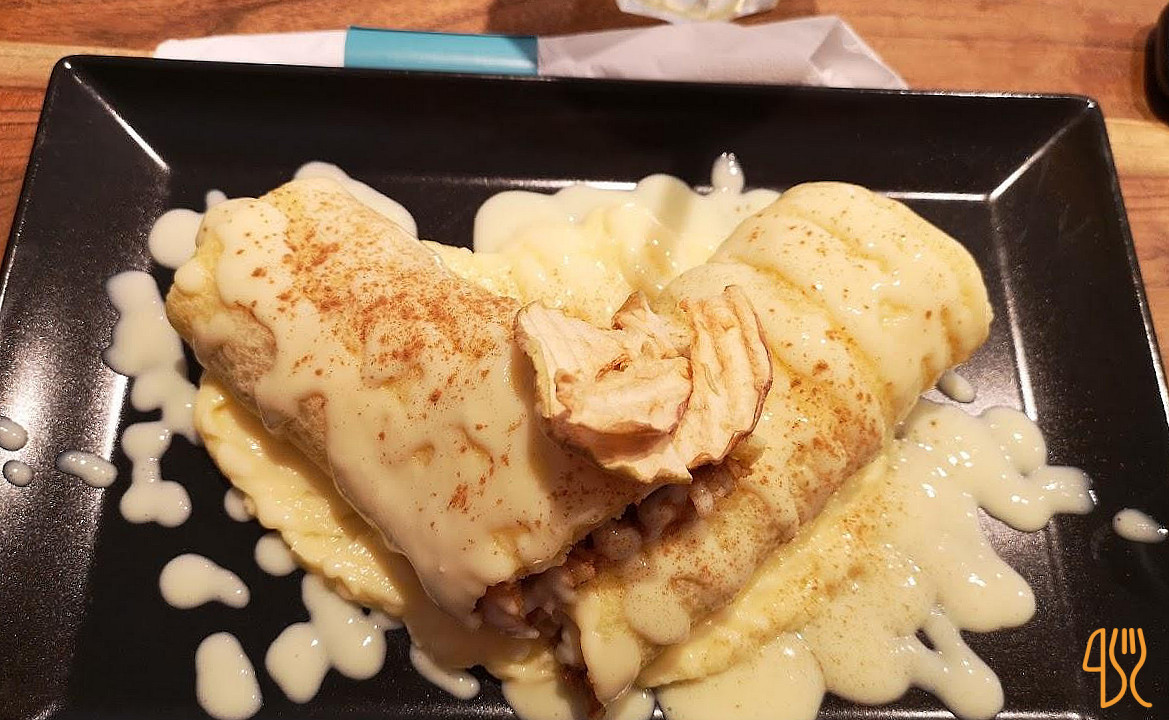 J&g Palacsintafaló • Giant Crepes Óriás Palacsinta Étel