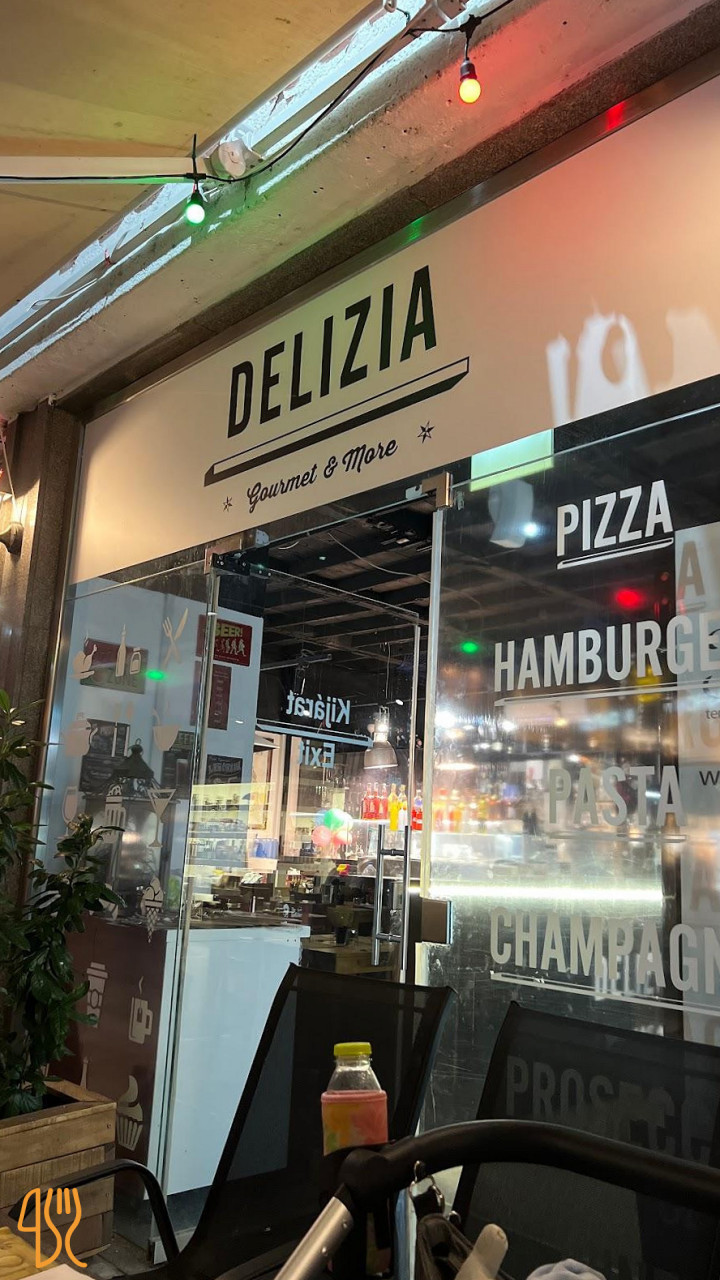 Pizza Delizia Bent