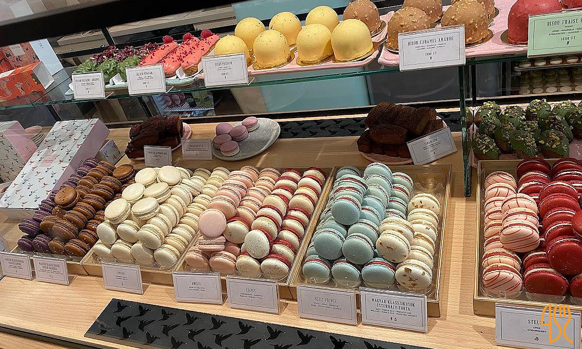 Chez Dodo Artisan Macarons And Café Étel