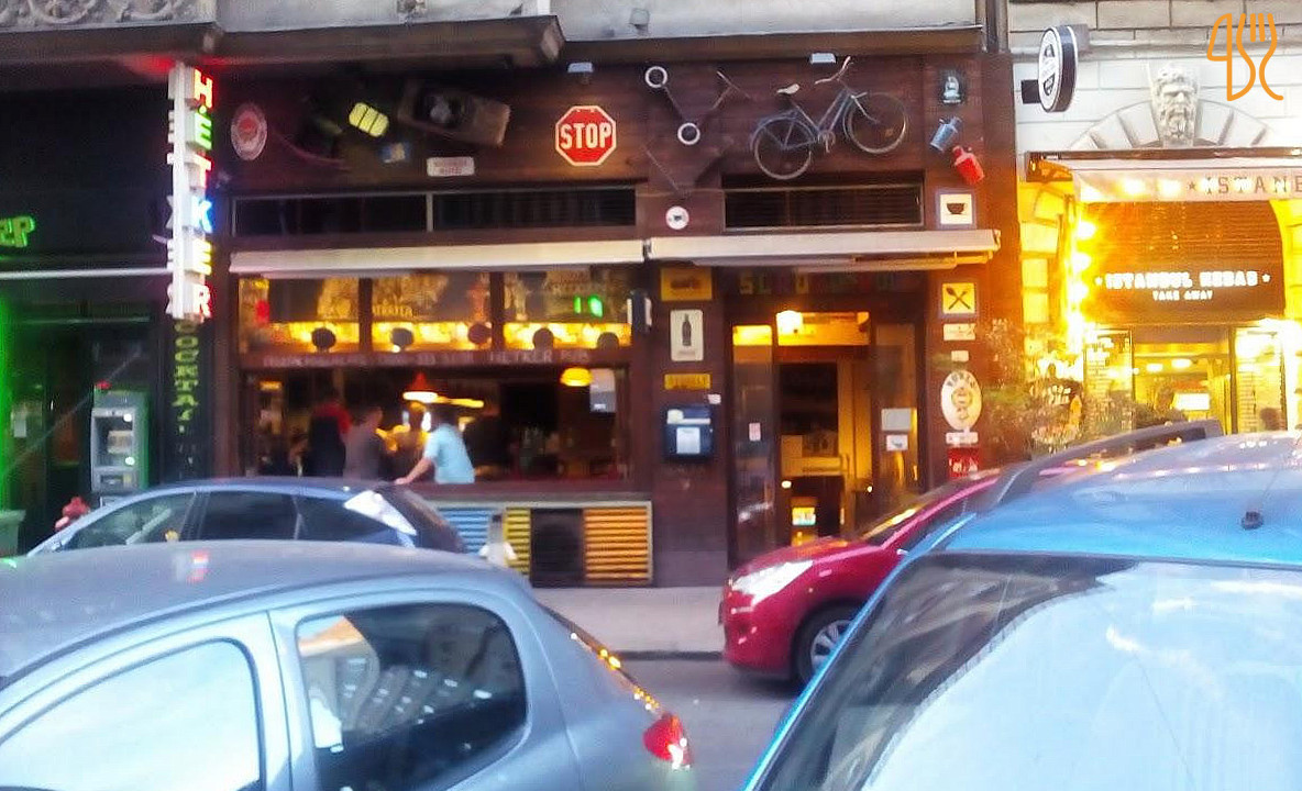HÉtker Pub Kint