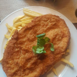 HÉtker Pub Étel