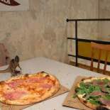 Pizza Manufaktúra Étel