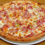 Mgtels Pizzéria és Kisvendéglő Étel
