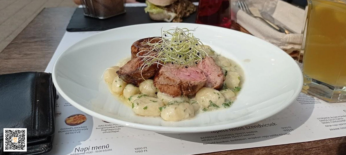 Random Bistro Étel