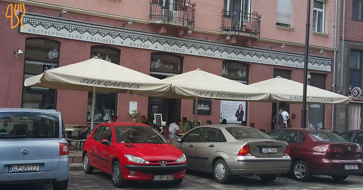 Stelázsi Kávézó Étterem és Borbár Kint