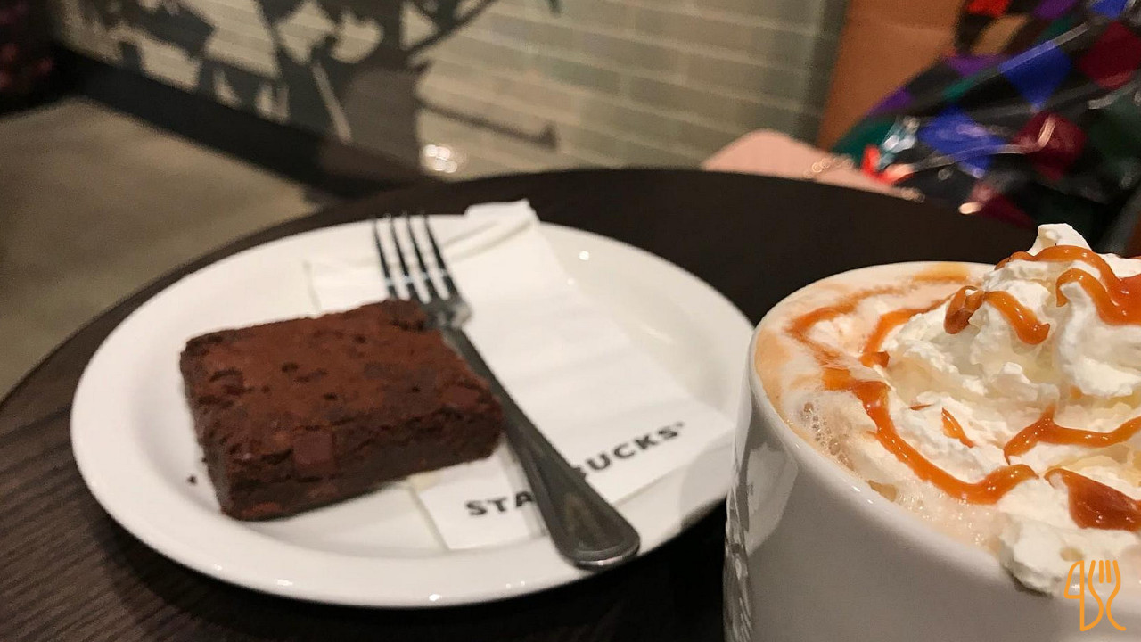 Starbucks Allee Étel