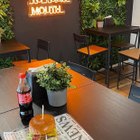 Burger Labor Róna Bent