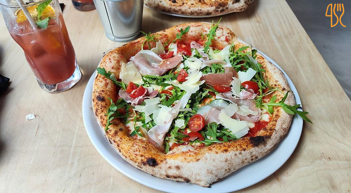 Salve Pizza Napoletana Budapart Étel