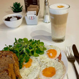 Cafe Injoy Reggeliző étterem és Kávézó Étel