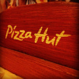 Pizza Hut Arena Plaza Budapest Étlap