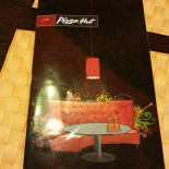 Pizza Hut Arena Plaza Budapest Étlap