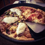 Pizza Hut Arena Plaza Budapest Étel