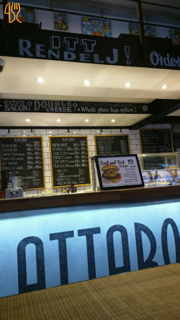 Attaboy Streat Food Bistro Kint