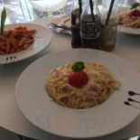 Punto Gelato Kavezo-fagyizo-pizzeria Étel