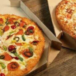 Pizza Hut Arena Plaza Budapest Étel