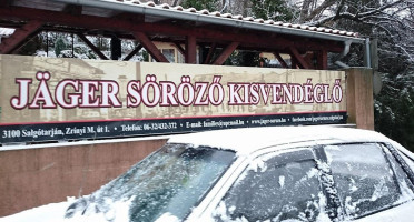 Jager Söröző és Kisvendéglő outside