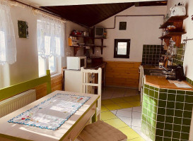 Loca Vendeghazak inside