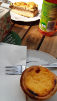 Ferdinánd Bisztró food