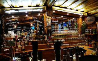 Soóska Bisztro Pub inside