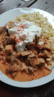Banyi Csárda food