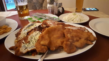 Banyi Csárda food