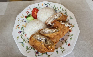 Várvölgy Vendéglő food
