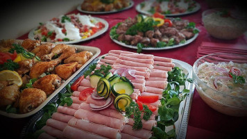 Várvölgy Vendéglő food