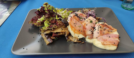 Klubsirály Étterem és Bár food