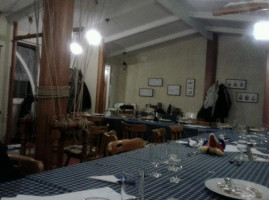 Klubsirály Étterem és Bár inside