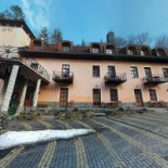 Kőkapu Vadászkastély és Apartments Kint