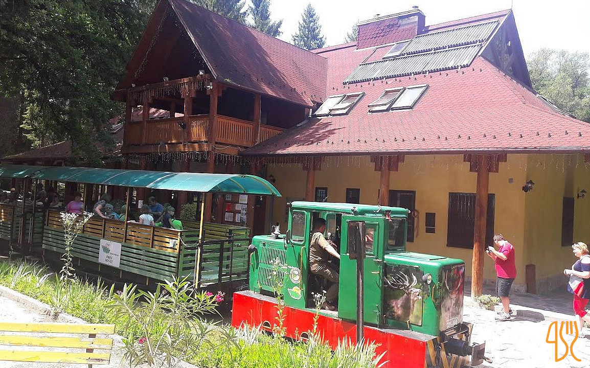 Kőkapu Vadászkastély és Apartments Kint
