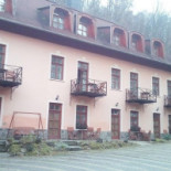 Kőkapu Vadászkastély és Apartments Kint