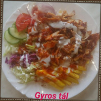 Gödi Török Gyros food