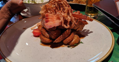 Mala Garden Etterem food