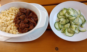 Tó Csárda food