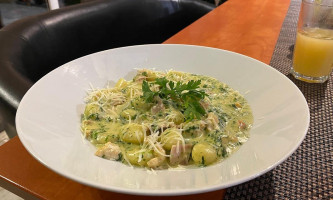 R-café food