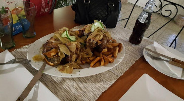 R-café food