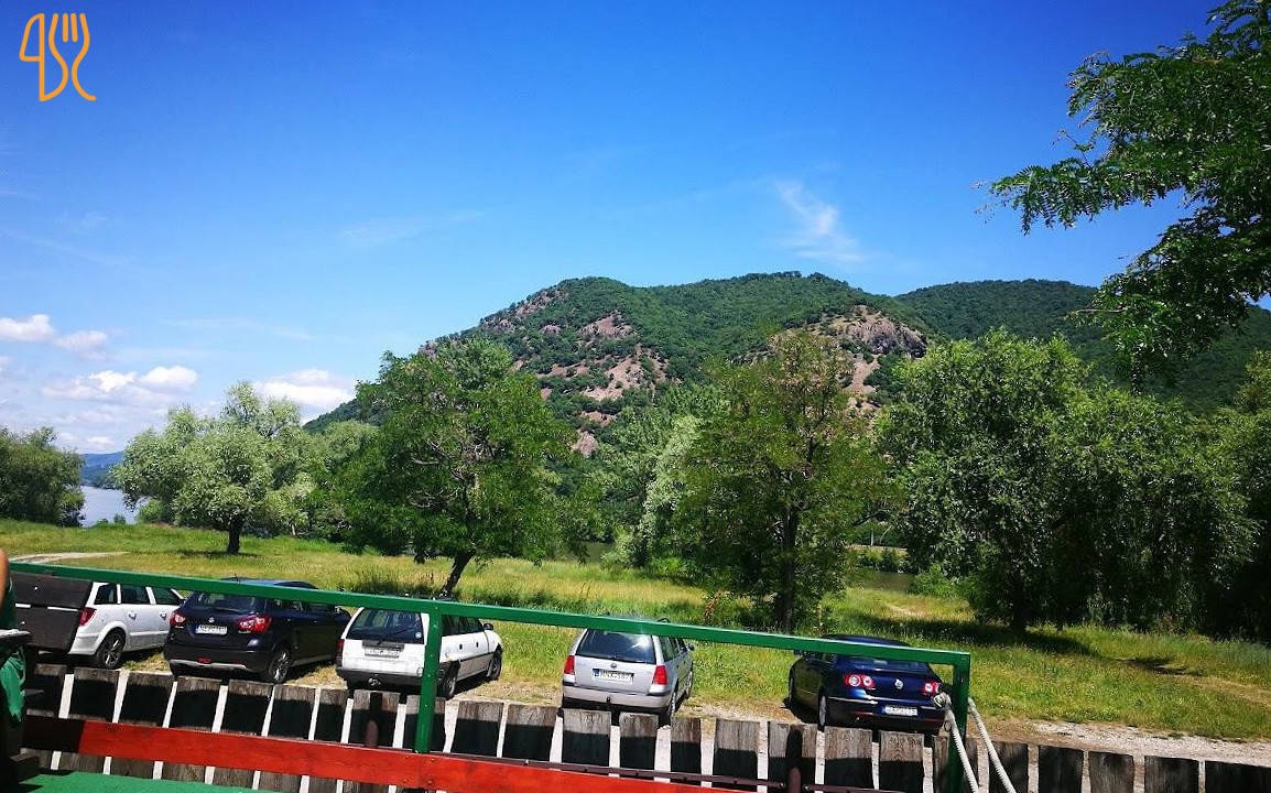 Luis Vendéglő Kint