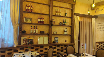 Fuette Bistro inside