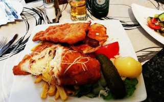 Rózsakert Étterem és Kávézó food