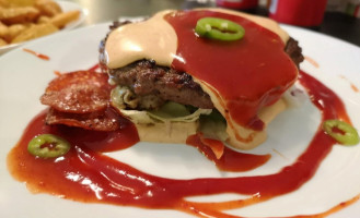 Békési Burger Bár food