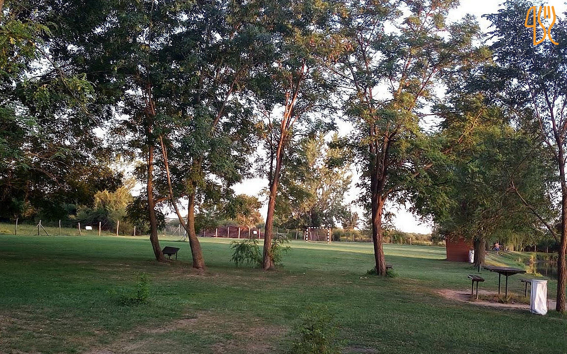 Kunadacsi HorgÁszcentrum És PihenŐpark Kint